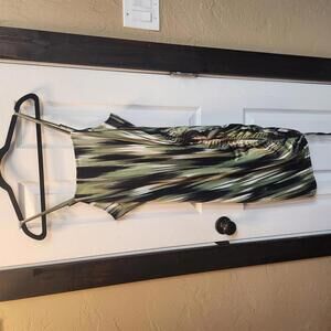 Madden NYC Women's Green Abstract Midi Dress with Adjustable Straps- Large